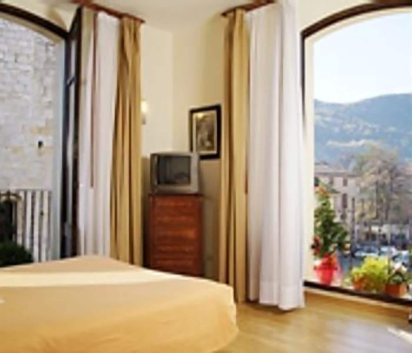 Hotel Comte Tallaferro Besalú Værelse billede