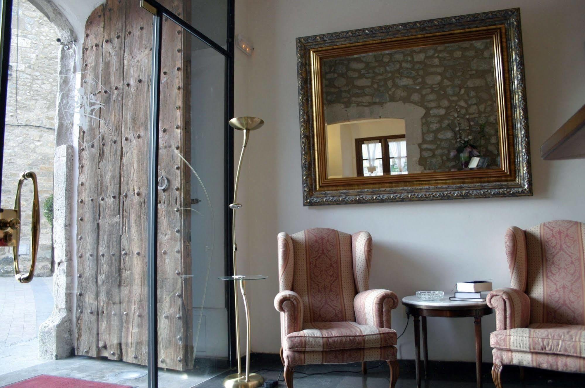 Hotel Comte Tallaferro Besalú Eksteriør billede